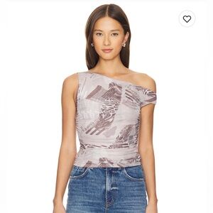 Superdown Shaza One Shoulder Top